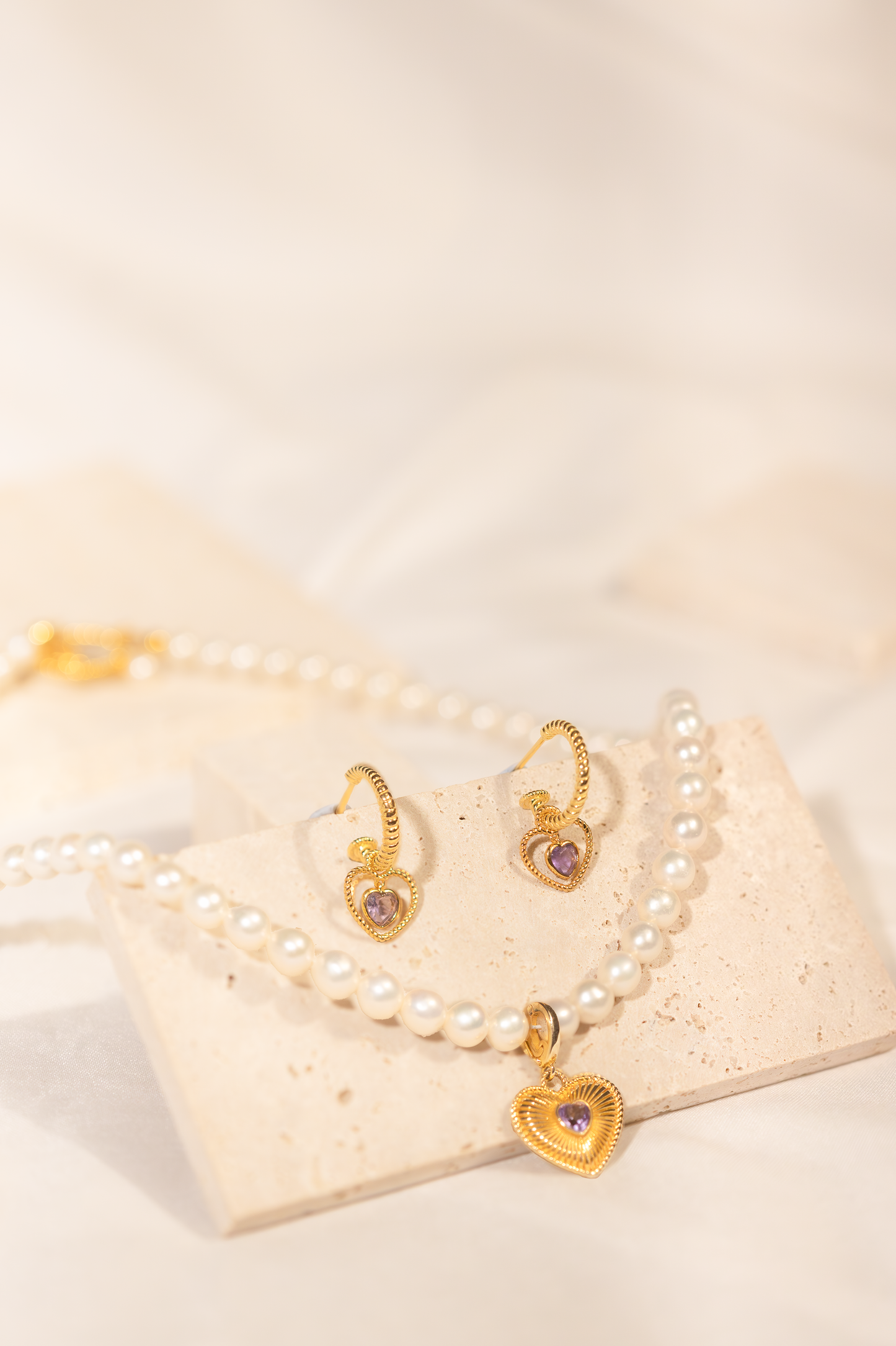 Lover's Eyes Earrings Set with Twisted Hoop and Heart-shaped Amethyst Pendant