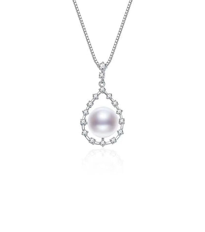 Teardrop Pearl Pendant Necklace