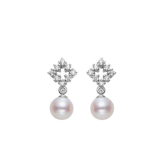 Cassie Sterling Silver Drop Earrings with Freshwater Pearls